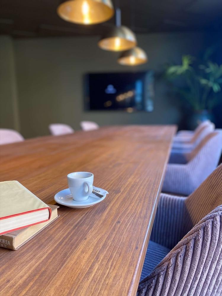 Hotel Sb Express Tarragona Ngoại thất bức ảnh