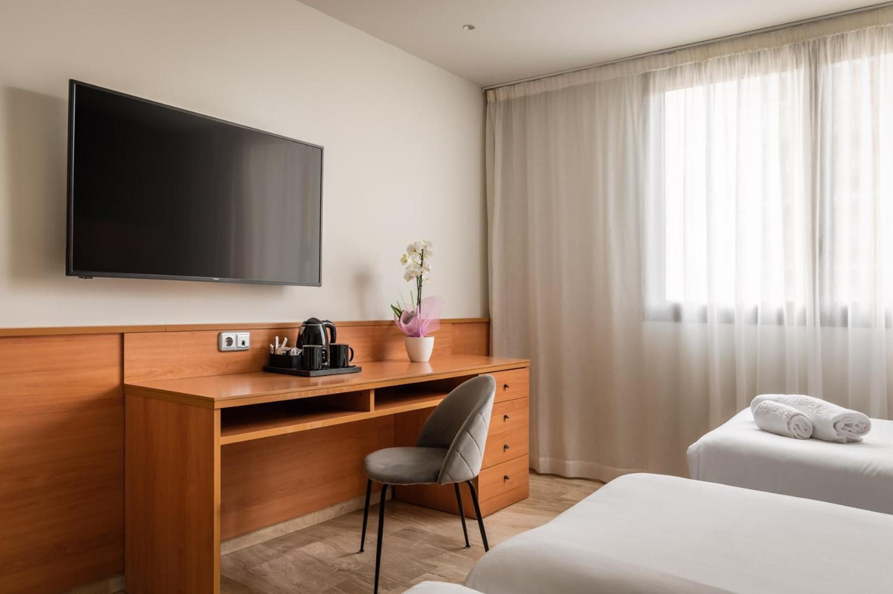 Hotel Sb Express Tarragona Phòng bức ảnh